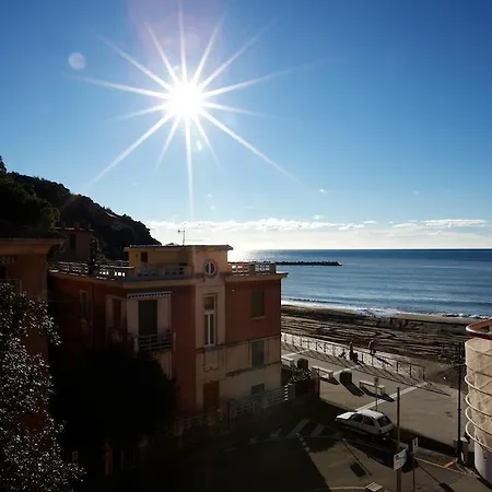Una Rotonda Sul Mare Levantur Apartment